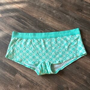 NWOT Pink Victoria Secret Green Shortie size XXL